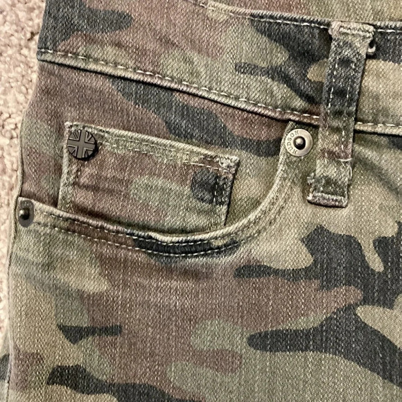 NWOT Hudson Barbara High Waist Super Skinny Jeans Camo 25 - Picture 9 of 16